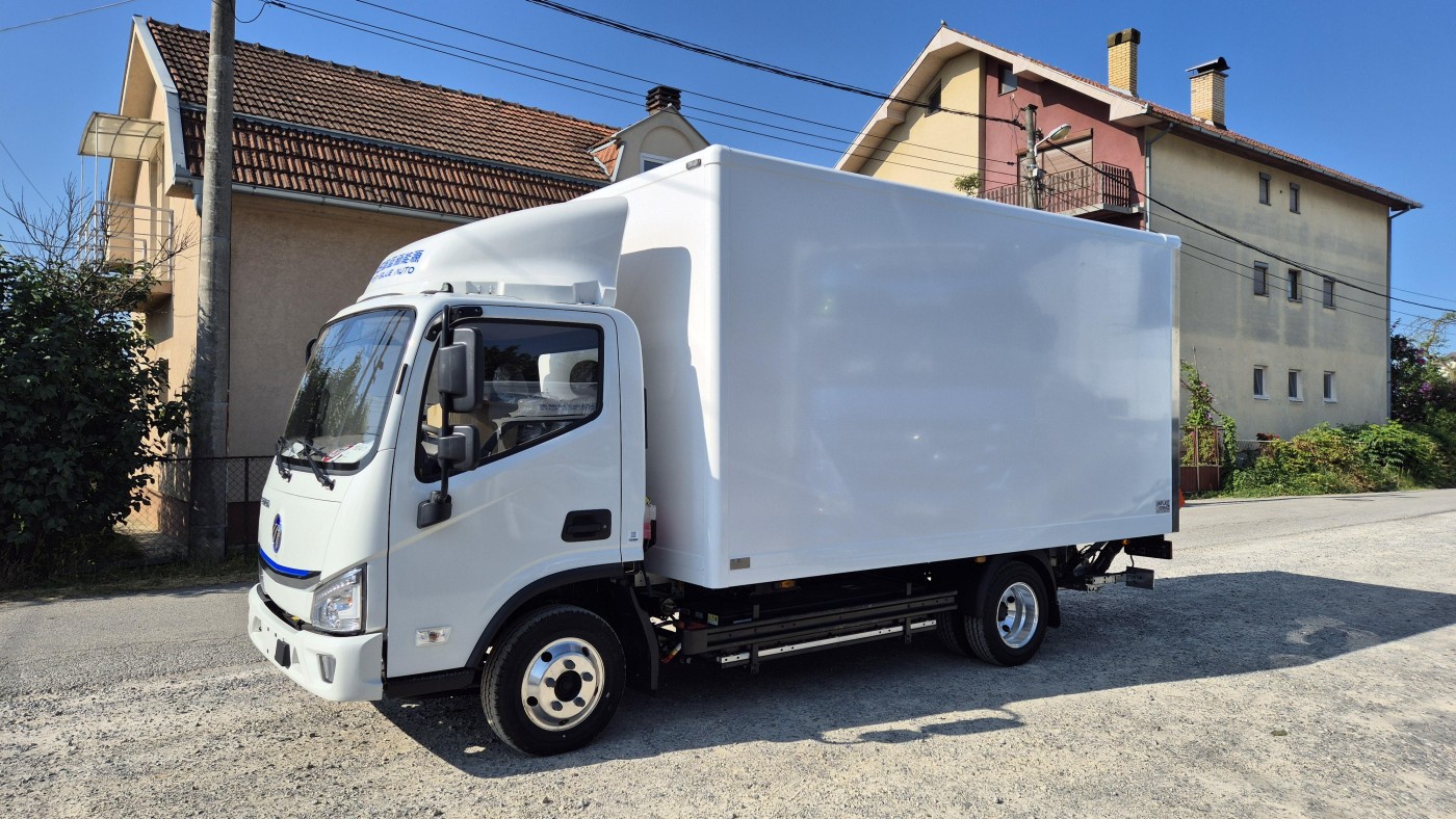 Električna snaga iz Kine, inovacija iz Uniplasta!