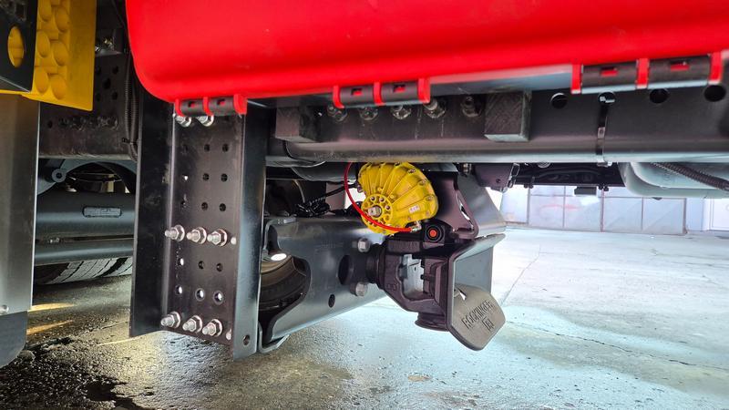 Puferi, vučnici, kugle, rude